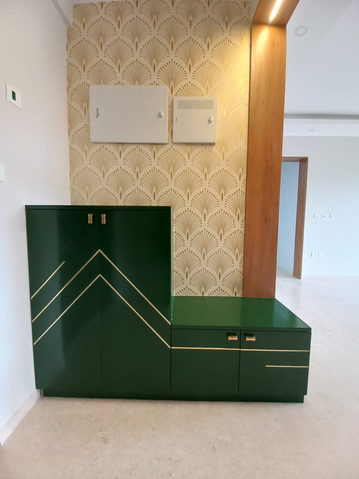Racing-Green Foyer Console — Apartment interior design Modern Luxury Apartment, Bangalore